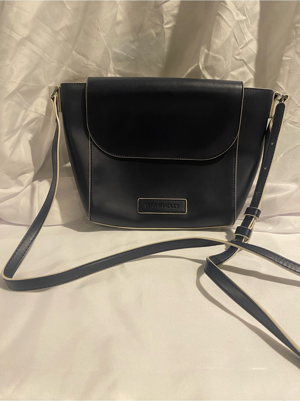Vera Bradley Navy Leather Crossbody Bag Magnetic Flap Zip Top Lined Pockets